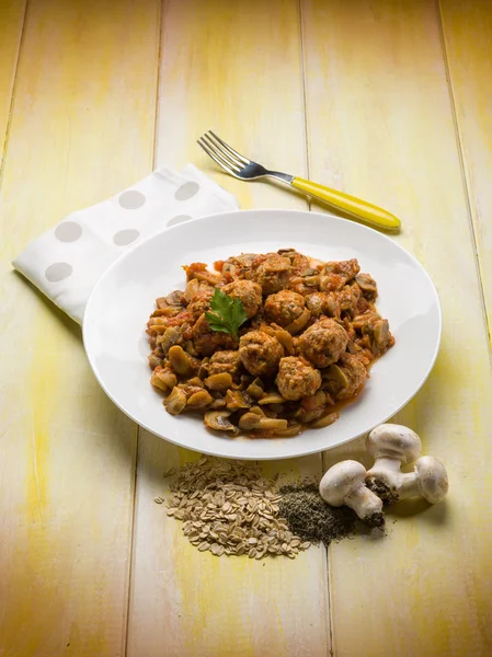 Meatballs with sauteed mushroom — Stock Photo, Image