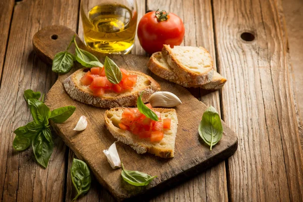 Bruschetta Traditionella Italienska Recept Bröd Och Tomater — Stockfoto