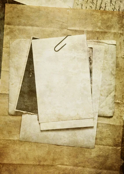 오래 된 종이, 편지와 사진을 빈티지 배경 — 스톡 사진