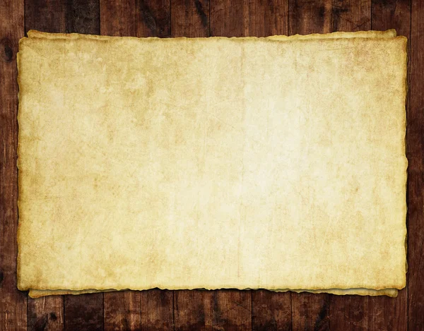Старий білий паперовий лист на дерев'яному столі — стокове фото