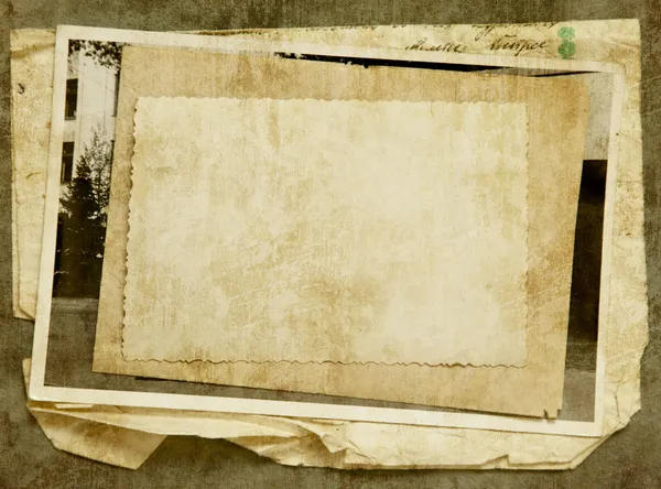 Старинный фон со старой бумагой — стоковое фото