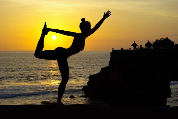 Woman Silhouette Yoga Dancer Pose Sunset Temple Shadows Background — Stockfoto