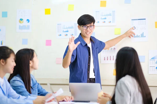 Young Startup Business People Teamwork Brainstorming Meeting Discuss New Project — Stock Photo, Image