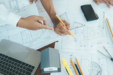 Toplantı için Mimari Proje mühendisi