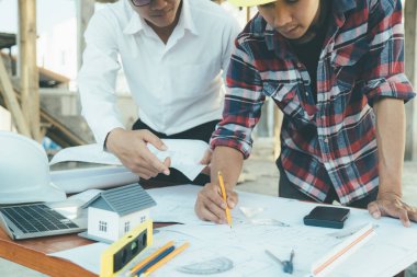 Toplantı için Mimari Proje mühendisi