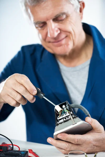 Herstel oude ijzer — Stockfoto