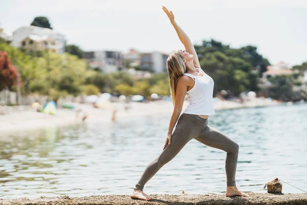 Fit Middle Age Woman Doing Yoga Exercises Training Sea Beach —  Fotos de Stock