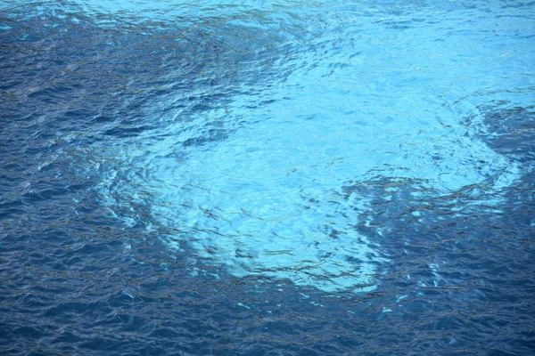 Agua de mar azul claro — Foto de Stock