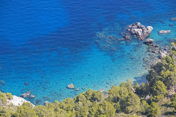 Piękne wybrzeże Morza Śródziemnego w mallorca, Hiszpania — Zdjęcie stockowe