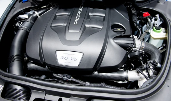 motor kaputu altında