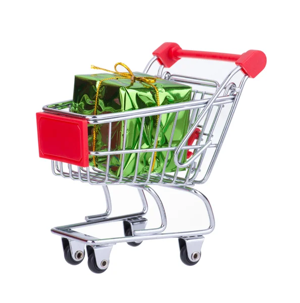 Carrito de compras con caja regalo — Foto de Stock