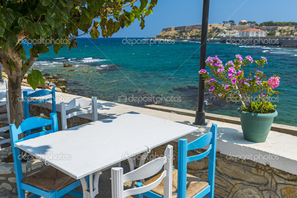 Taverne am Meer in Griechenland - Stockfotografie: lizenzfreie Fotos