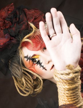 Genç Bayan portresi