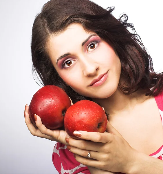 Meisje met appels — Stockfoto