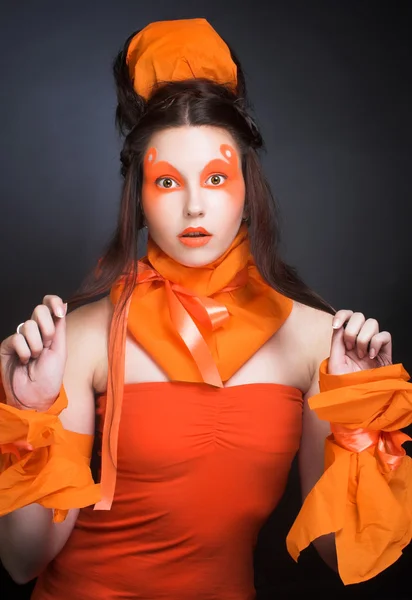 Menina laranja . — Fotografia de Stock