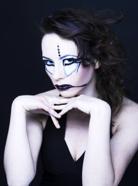 Genç Bayan portresi