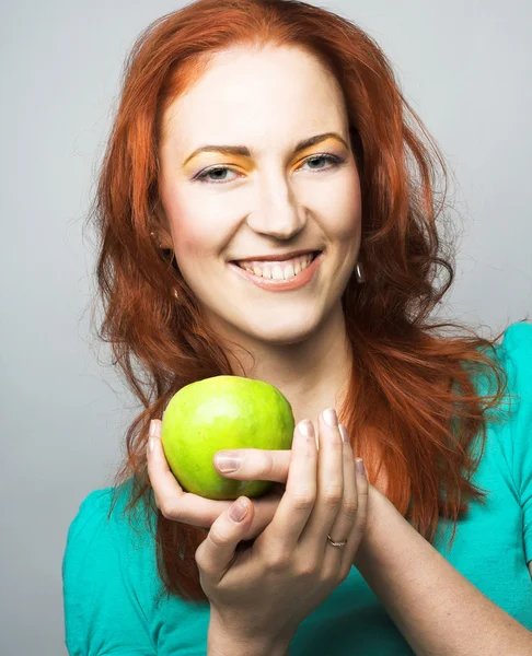 Young woman — Stock Photo, Image