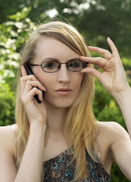 Young woman — Stock Photo, Image