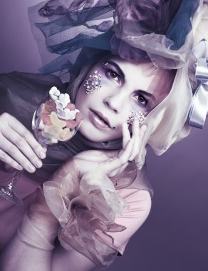 Genç Bayan portresi