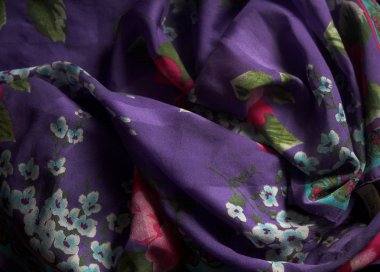 easten desenli ipek kumaş