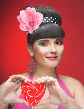 sevimli tombul kadın