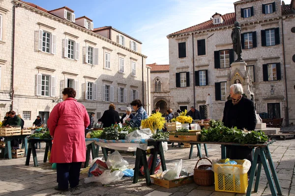 Daily, morning market in Dubrovnik, Croatia — Stock Photo, Image