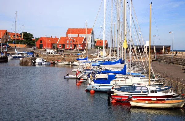Port w svaneke, dania, bornholm — Zdjęcie stockowe