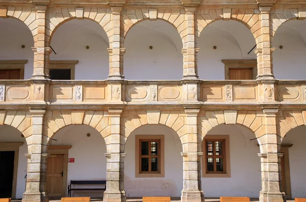 Arcades in castle in Moravska Trebova, Czech Republic. — Stock Photo, Image