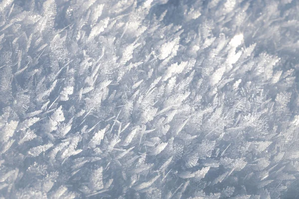 Natürliche Schneekristalle Sehr Frostiges Wetter Den Bergen Makrofotografie lizenzfreie Stockbilder