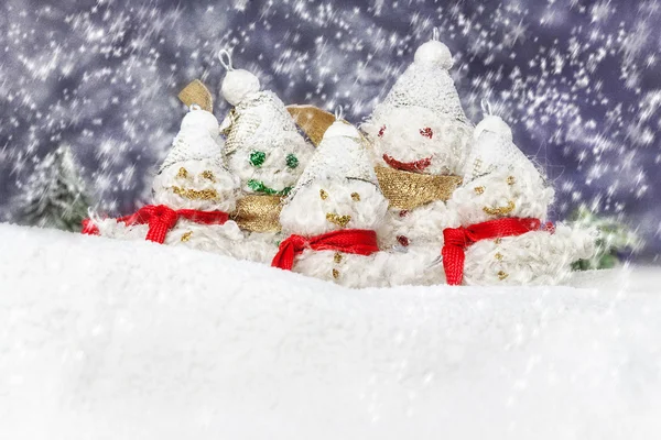 Family is happy snowmen — Stock Photo, Image