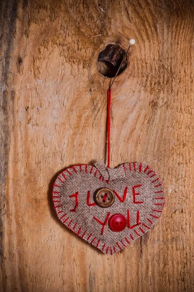 San Valentino sfondo cucito a mano cuore legno — Foto Stock