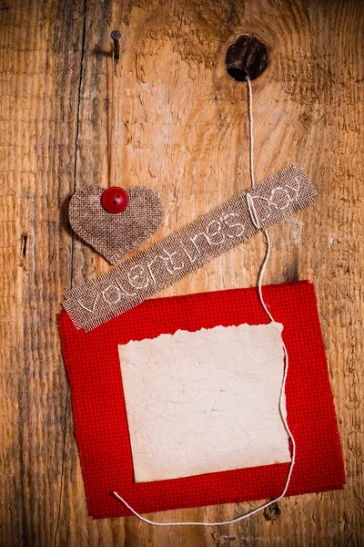 Valentinshintergrund handgenäht Herz Holz — Stockfoto