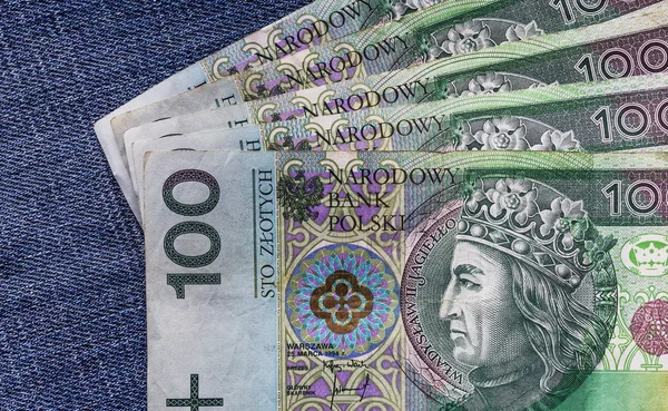 Birçok Lehçe banknotlar kot yayıldı — Stockfoto