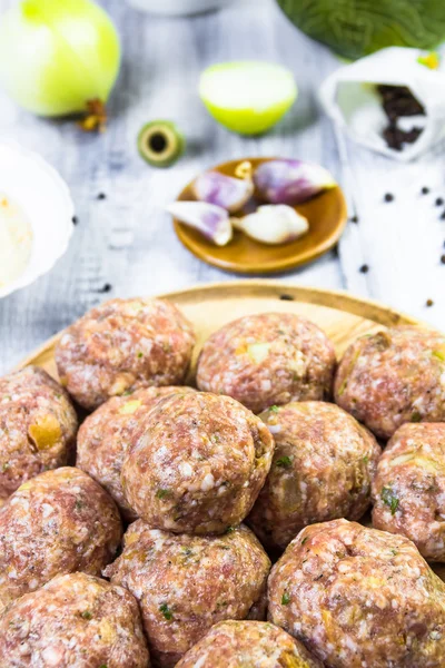 Closeup meatballs prepared roll breadcrumbs — Stock Photo, Image