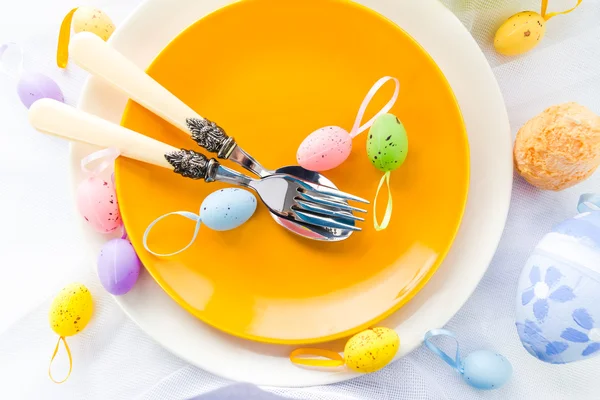 Vértes húsvéti teríték tojás — Stock Fotó