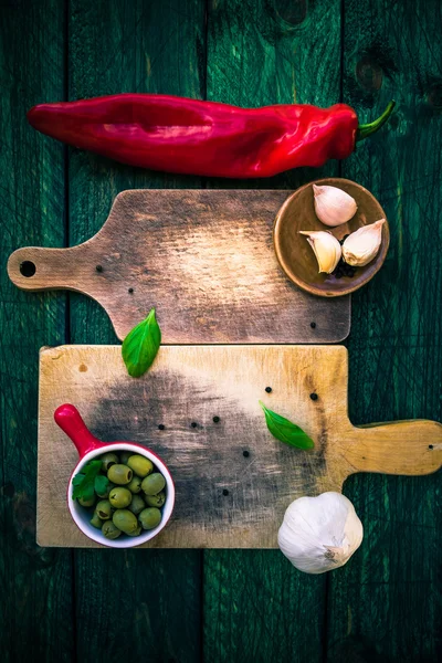 Old chopping boards spices herbs — Stock Photo, Image