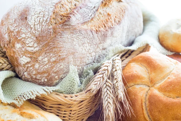 Зерновые хлебобулочные изделия — стоковое фото