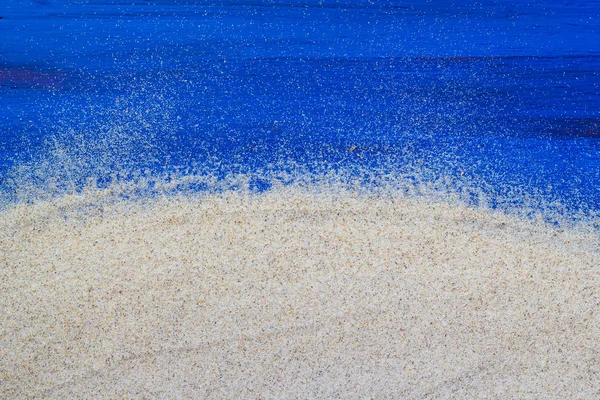 Fond marin sable table en bois renversé — Photo
