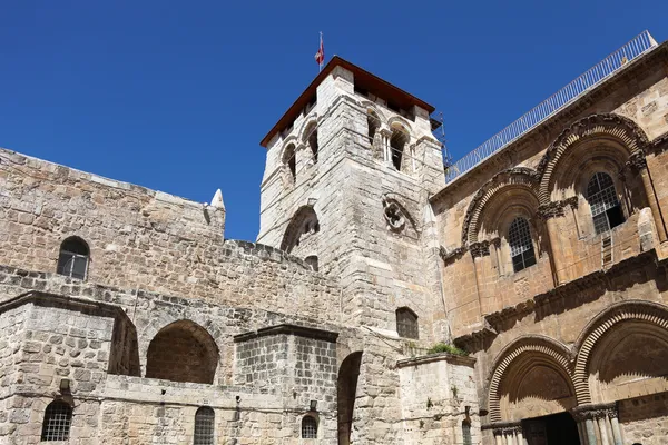 Iglesia del Santo Sepulcro en la Vía Dolorosa de Jerusalén — Foto de Stock