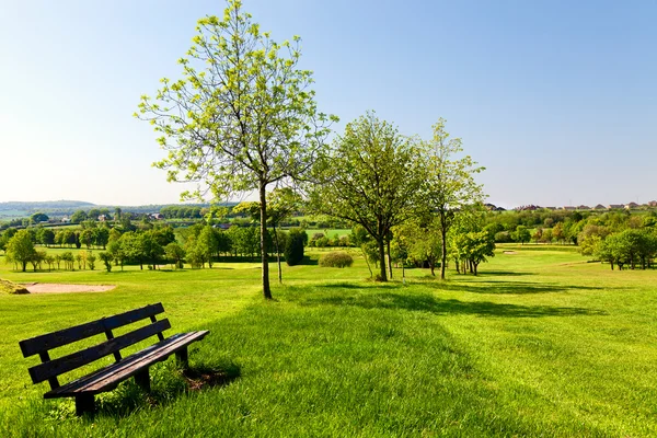 Golf park na jaře, Anglie — Stock fotografie