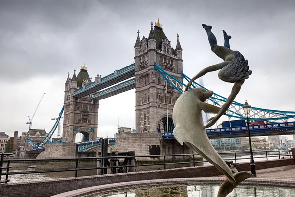 Tower Bridge w Londynie — Zdjęcie stockowe