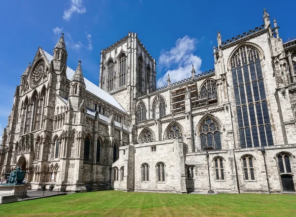 Magnifiques détails cathédrale à York Royaume-Uni — Photo