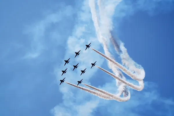 Aviões em exibição aérea — Fotografia de Stock