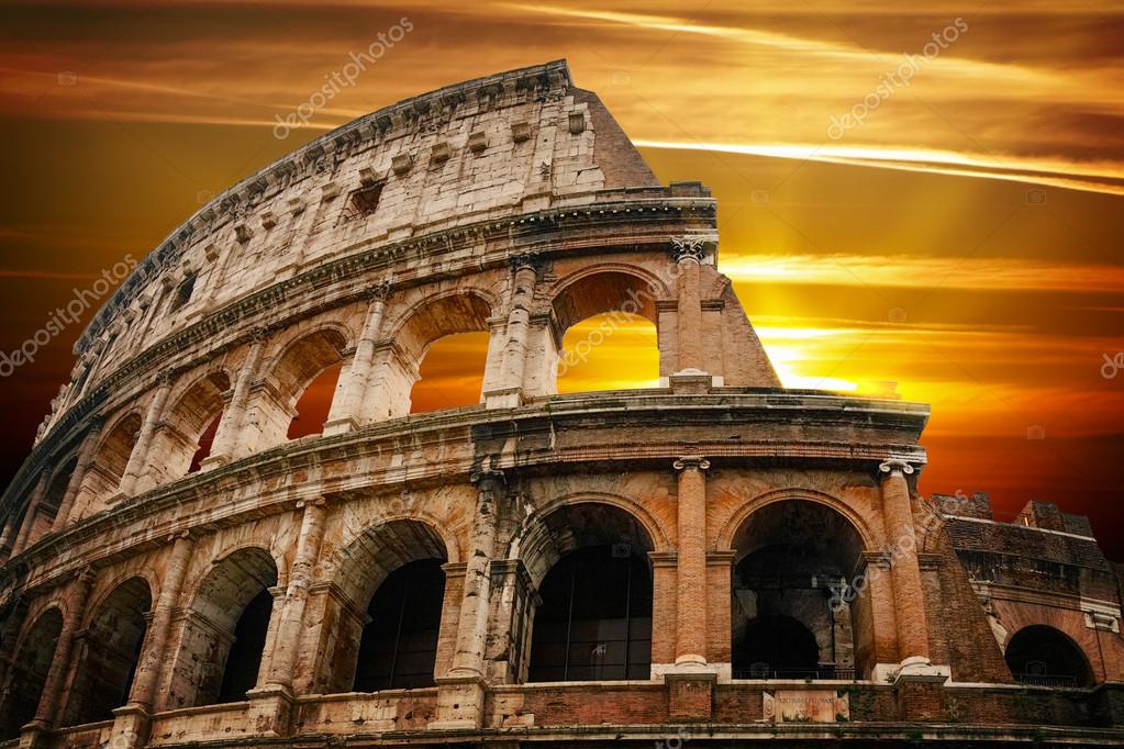 latar belakang bangunan colosseum