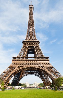 Paris 'teki Eyfel Kulesi