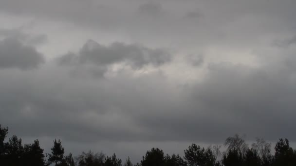 Облачное небо — стоковое видео
