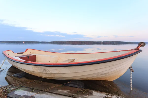 Boat on the lake Royalty Free Stock Photos