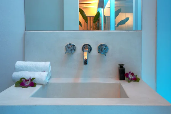 Fragment like View of mixed style Interior of bath room — Stock Photo, Image