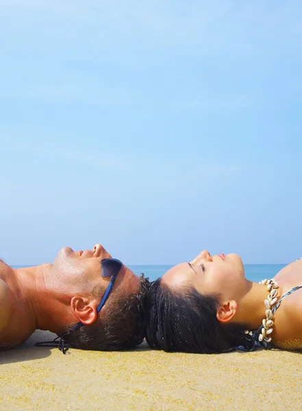 A portrait of attractive couple in summer environment — Stock Photo, Image