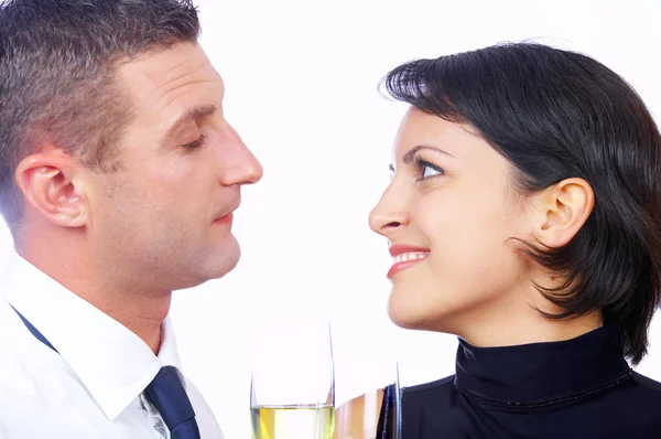 Retrato de pareja joven y agradable celebrando alguna ocasión —  Fotos de Stock